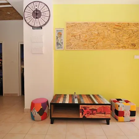 Hostel Oasis *